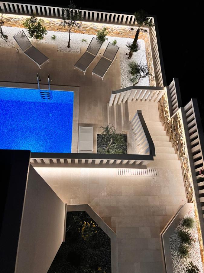 Luxury Beachfront Villa Carlisa Čiovo Exterior foto
