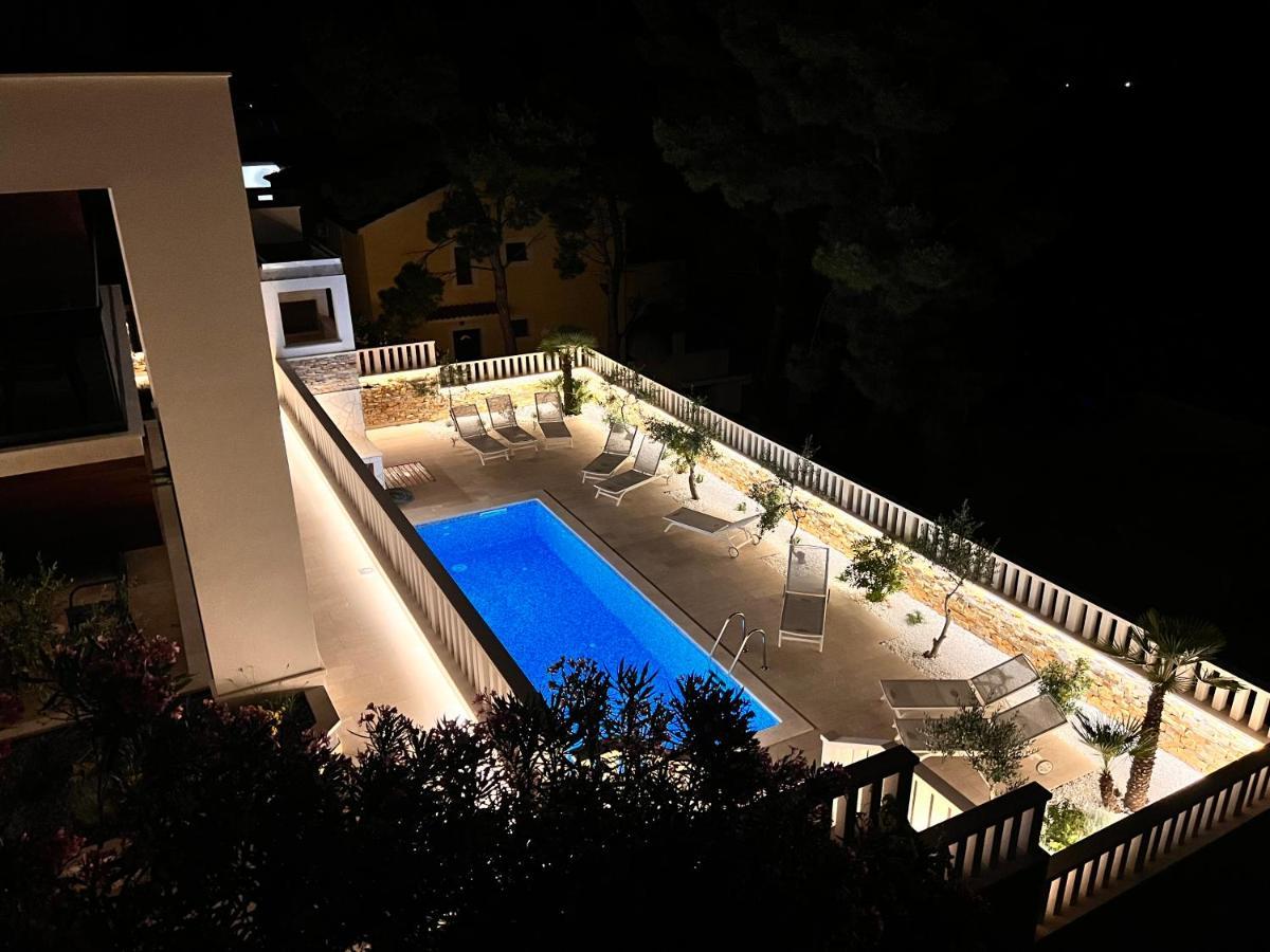 Luxury Beachfront Villa Carlisa Čiovo Exterior foto